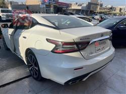 نیسان مەگزیما